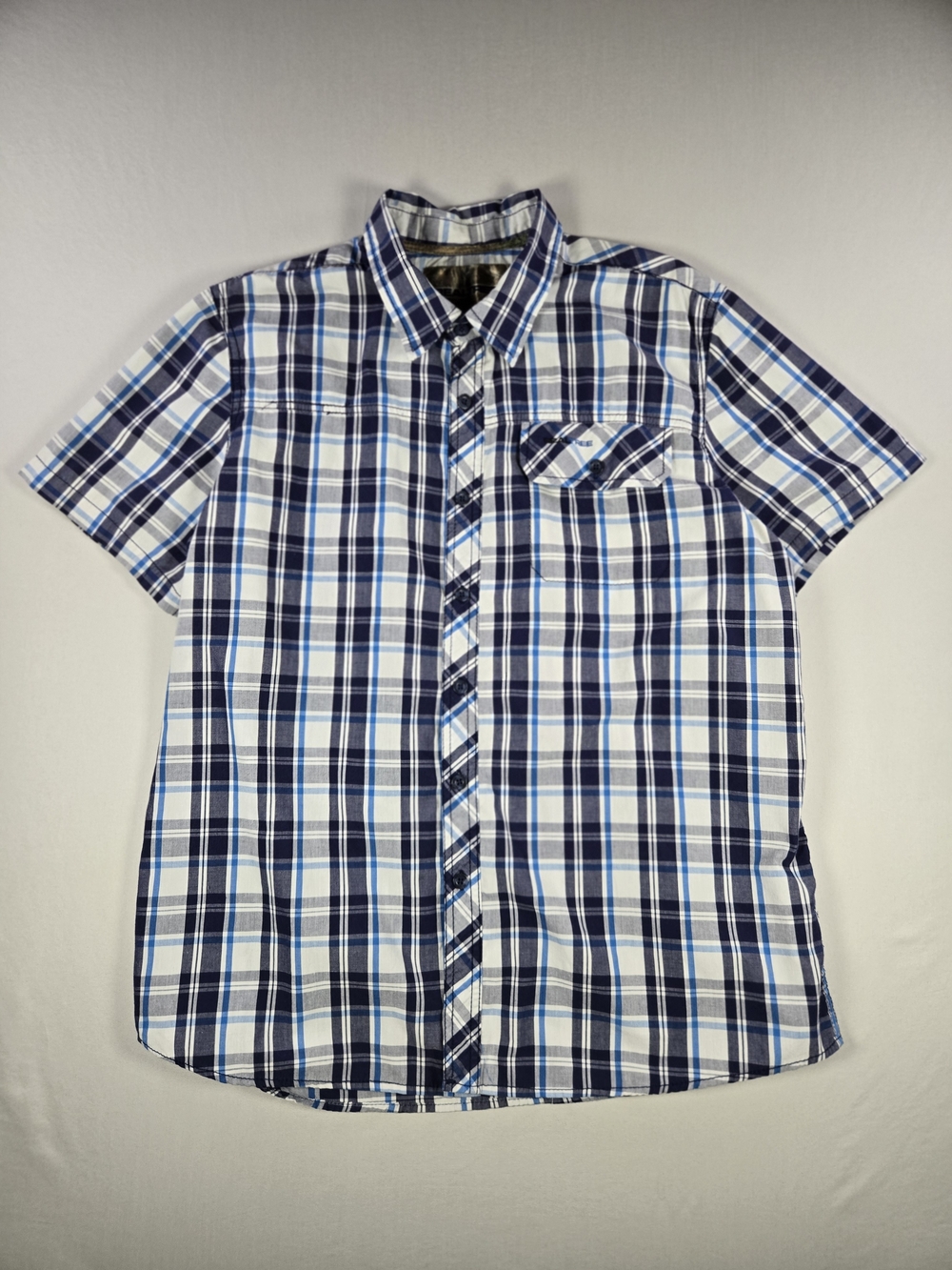 Realtree Men's Blue Plaid Short Sleeve Button Down Dress Shirt Large